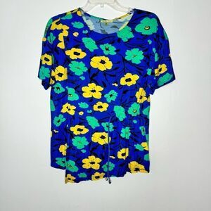 TrishaTyler floral blouse size medium